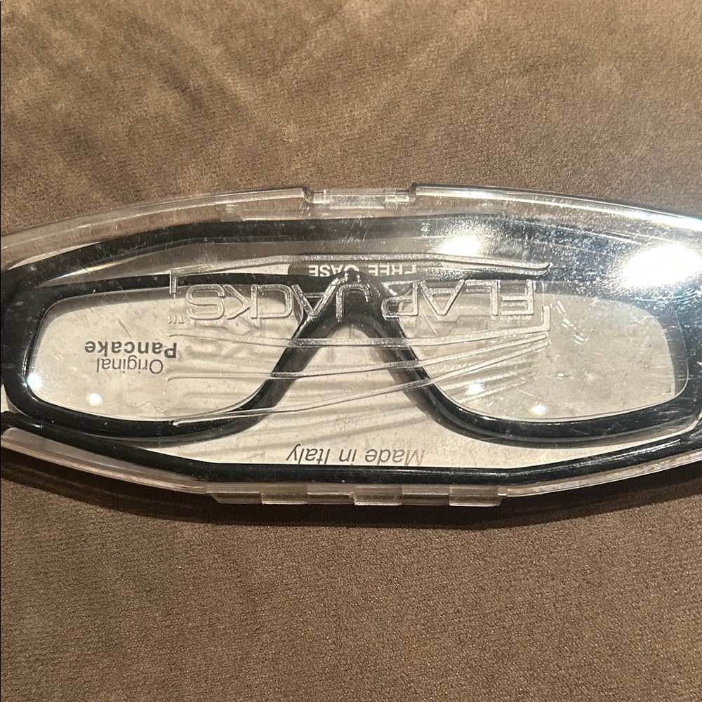 Flapjacks reading glasses made in Italy made by AccuVISION